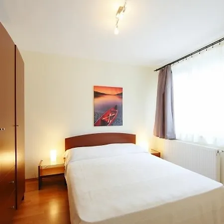 Centrum Apartmanhaz *