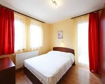 Centrum Apartmanhaz Lejlighed